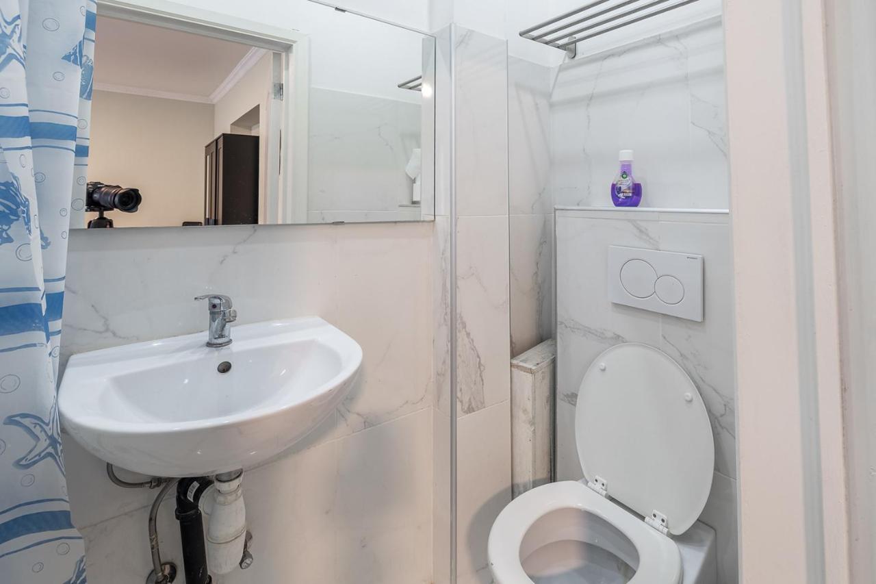 Apartamento Dupont Gare Du Nord Bruselas Exterior foto