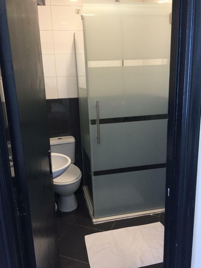 Apartamento Dupont Gare Du Nord Bruselas Exterior foto